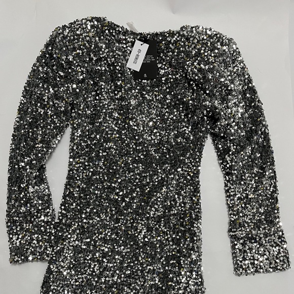 NWT - gorgeous sequin 4th + Reckless silver long sleeve mini dress - size M - Picture 14 of 16